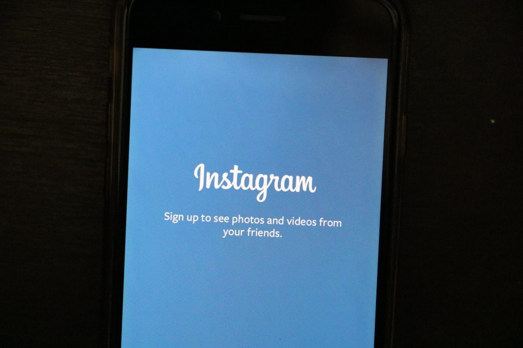 How to Change Instagram Name and Should You Do It?