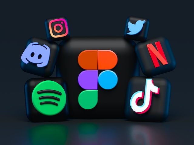 Icons representing the major social media platforms that can benefit from social media growth services. 