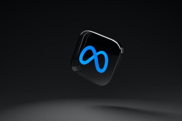 Meta Platforms customized infinity symbol in blue painted on a black square disc
