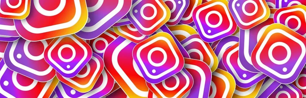 Picture of lots of Instagram logos
