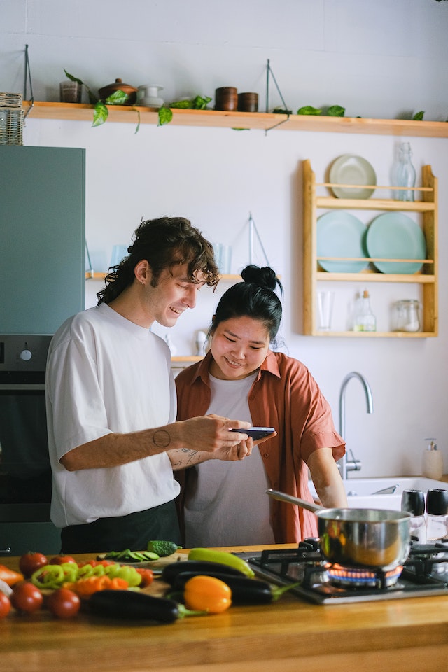 Freunde auf der Suche nach der besten Website zum Kauf von Instagram-Followern.