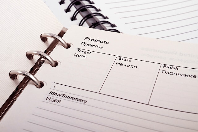 pexels-pixabay-372787 | Path Social Immagine ravvicinata di un'agenda giornaliera.