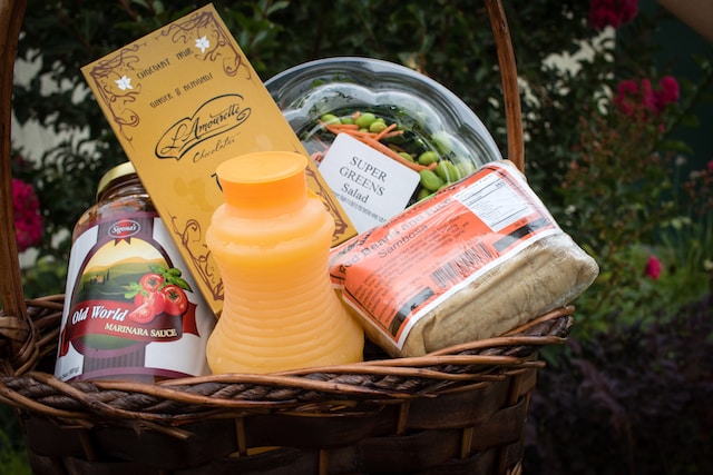 freddie-collins-eLpnTMOHAkU-unsplash | Path Social Send out baskets full of your products to giveaway winners so they can test them out.