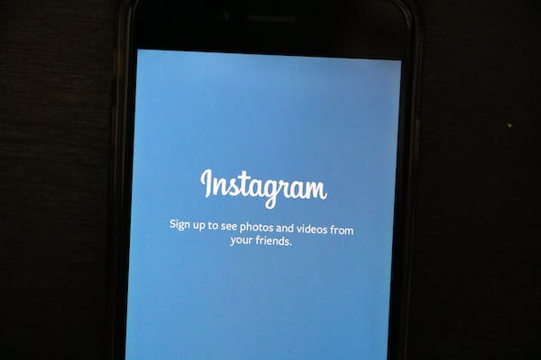 Instagram صفحة التسجيل 