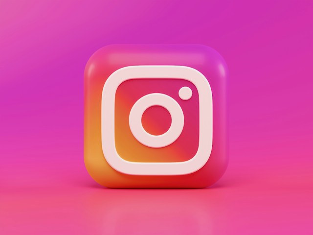 Instagram logo is displayed with a pink background.
