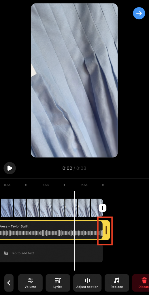 Path SocialDer Screenshot zeigt die Griffe zum Trimmen eines Audioclips auf dem Bildschirm des Reels-Editors.